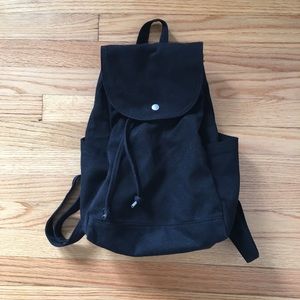 Black canvas Baggu backpack